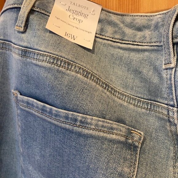 Talbot's Women's Cropped Light Denim Jean Jegging Crop Size 16W Plus Size NWT - Picture 1 of 6